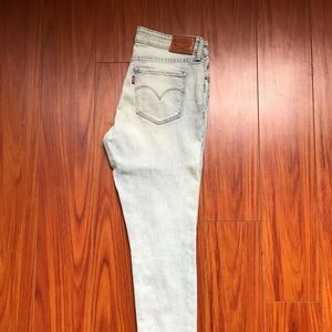 Levi 711 Skinny Jeans